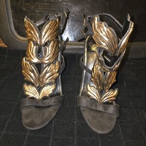 Black and Gold Women's Sandals